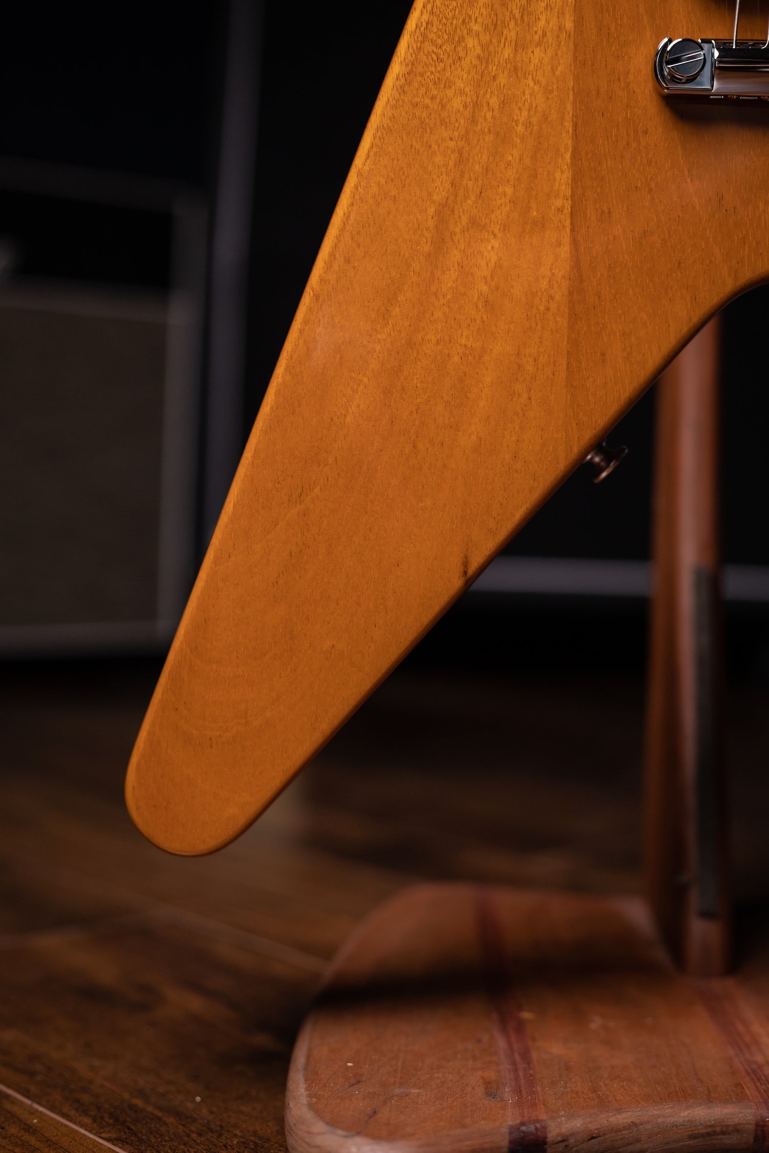 Gibson Flying V Electric Guitar - Antique Natural
