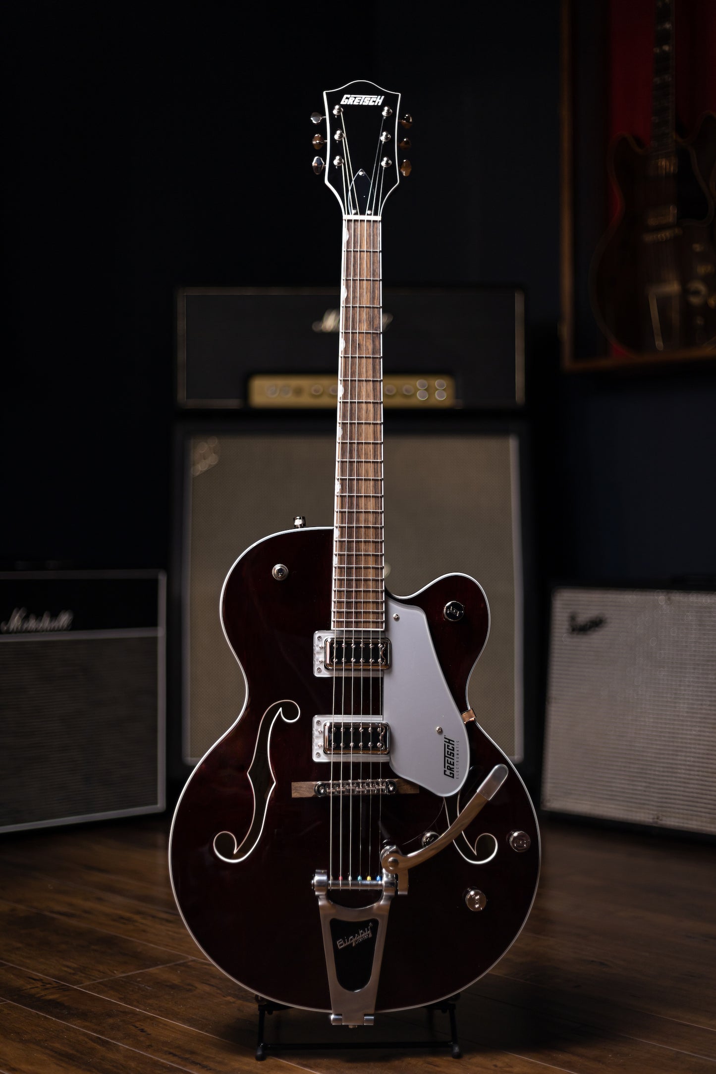 Gretsch G5420T Electromatic Classic Hollow Body Single-Cut with Bigsby - Walnut