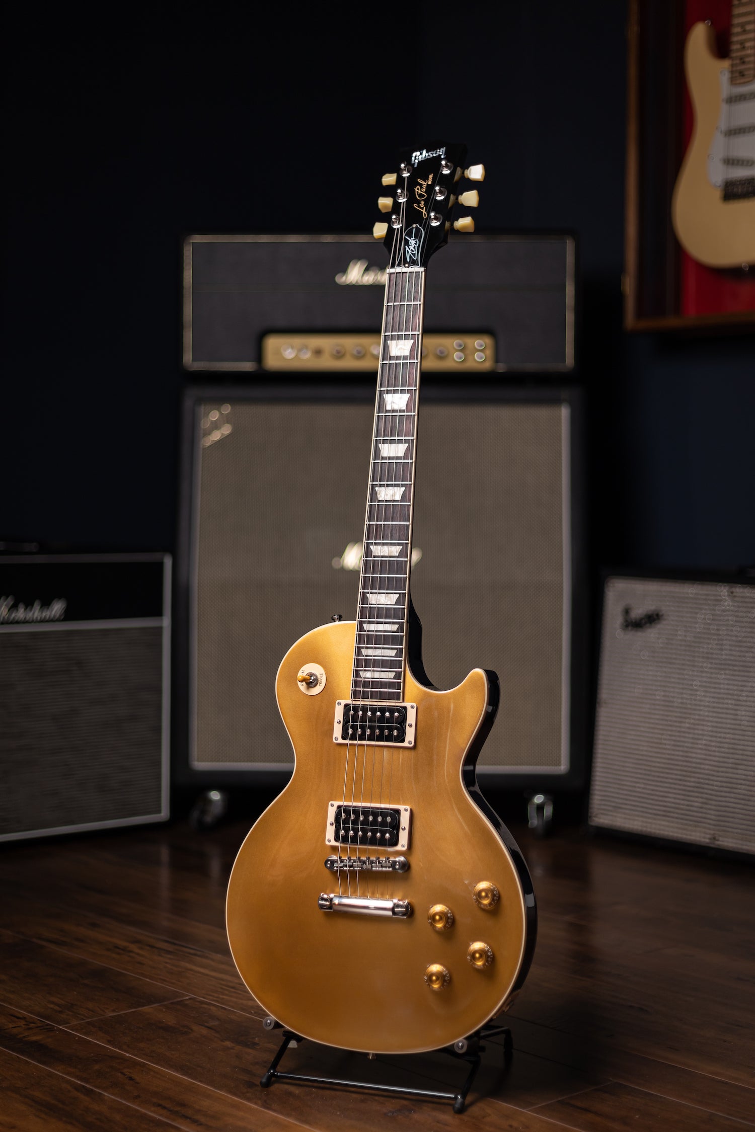 Gibson Slash "Victoria" Les Paul Standard Electric Guitar - Goldtop Dark Back