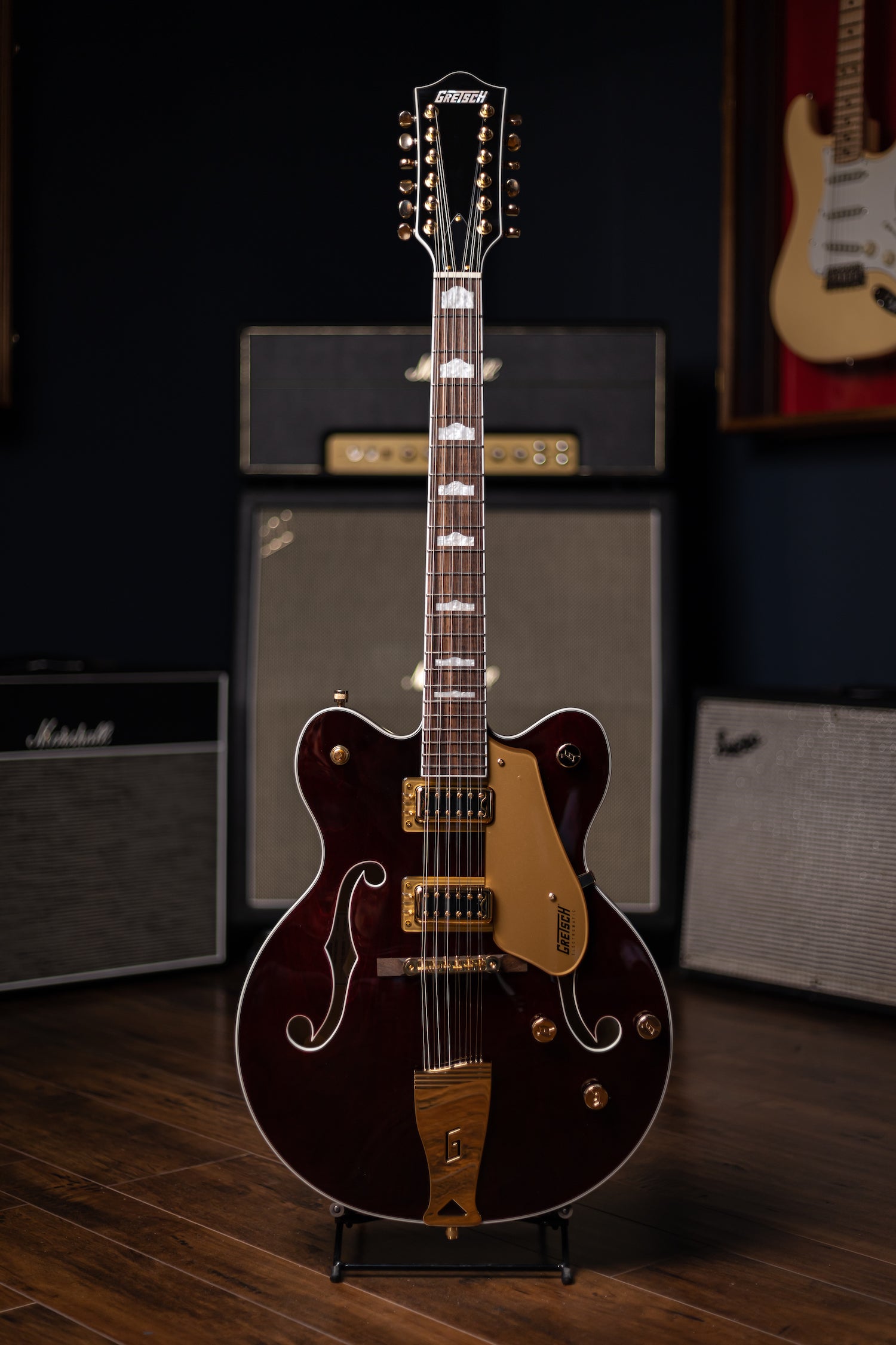 Gretsch G5422G-12 Electromatic Classic Hollow body Double-Cut 12 String with Gold Hardware Electric Guitar - Walnut Stain