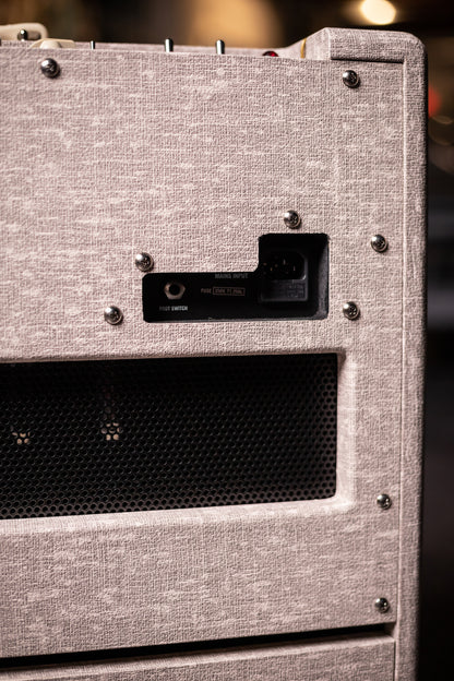 Vox AC15HW1X 1x12" 15-watt Handwired Tube Combo Amp with Alnico Blue Speaker