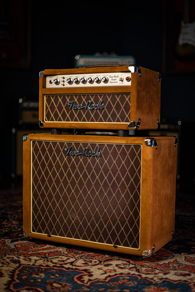 Pre-Order: Two-Rock Studio Signature Tobacco Suede 35 Watt Tube Head and 12-65B 1x12 Extension Cabinet - Silver Chassis, Tobacco Suede, Brown Diamond Grill, Silver Knobs