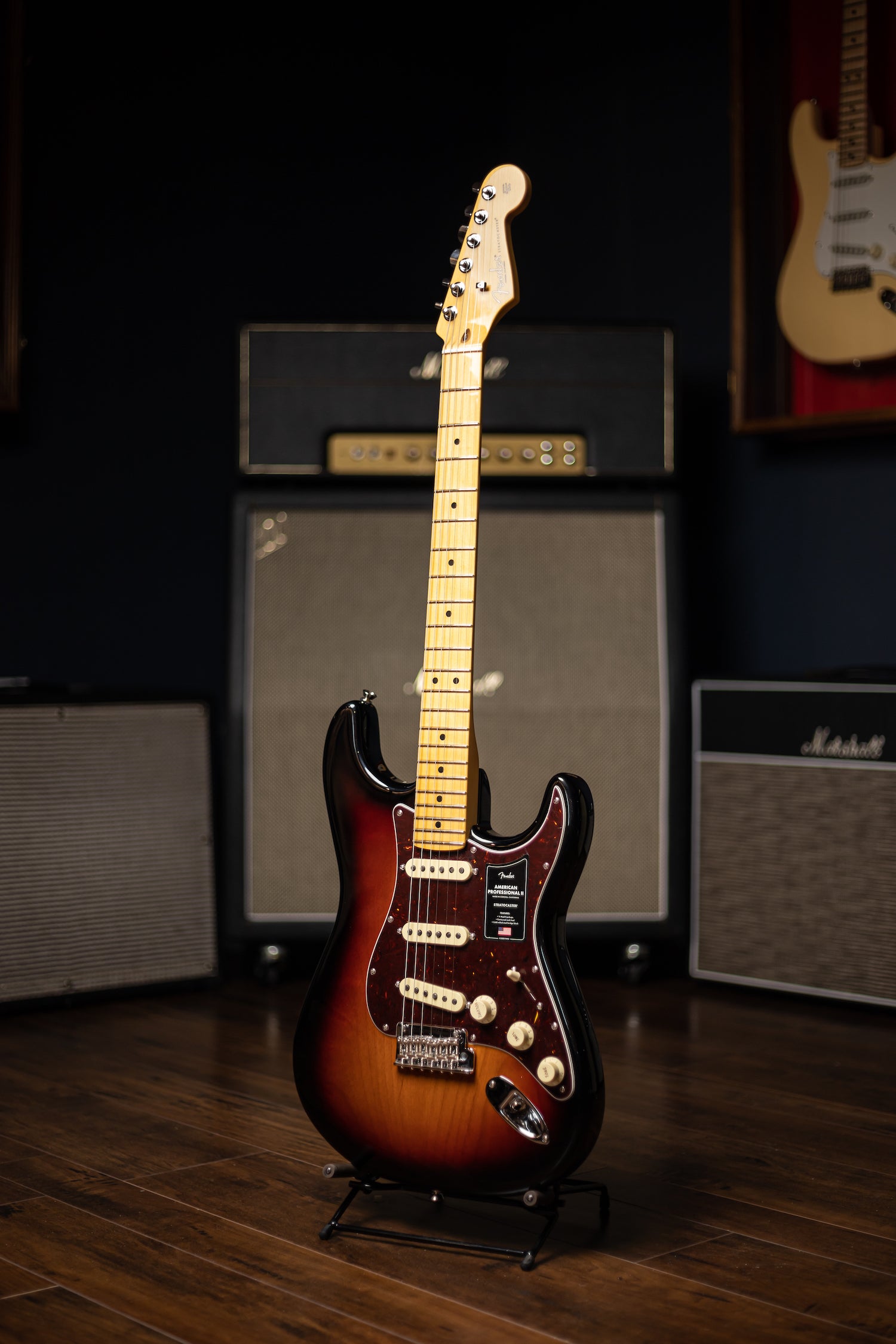 Fender American Professional II Stratocaster Electric Guitar   3 Color  Sunburst