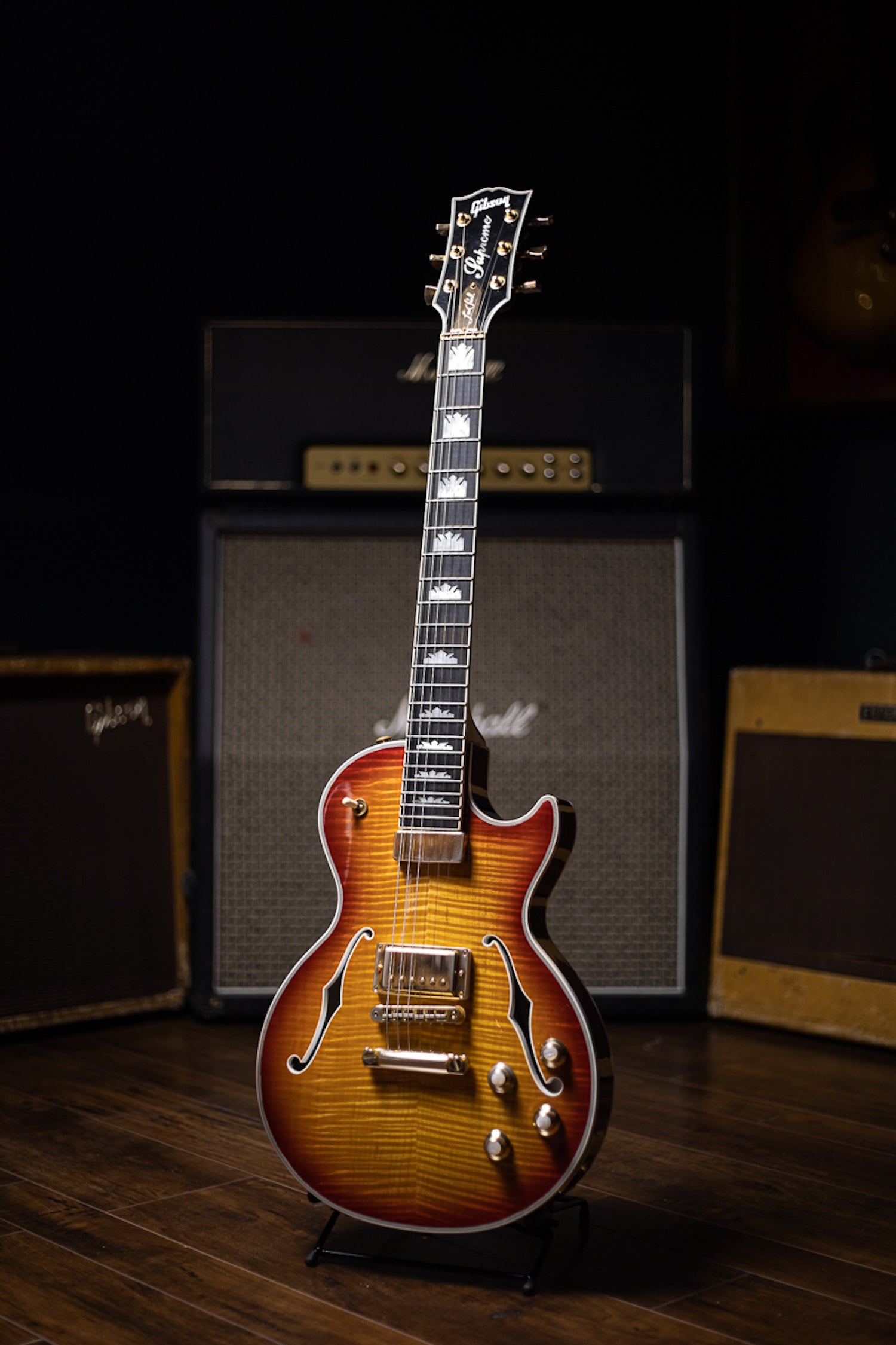 2018 Gibson Les Paul 2015 Supreme Electric Guitar - Heritage Cherry Sunburst