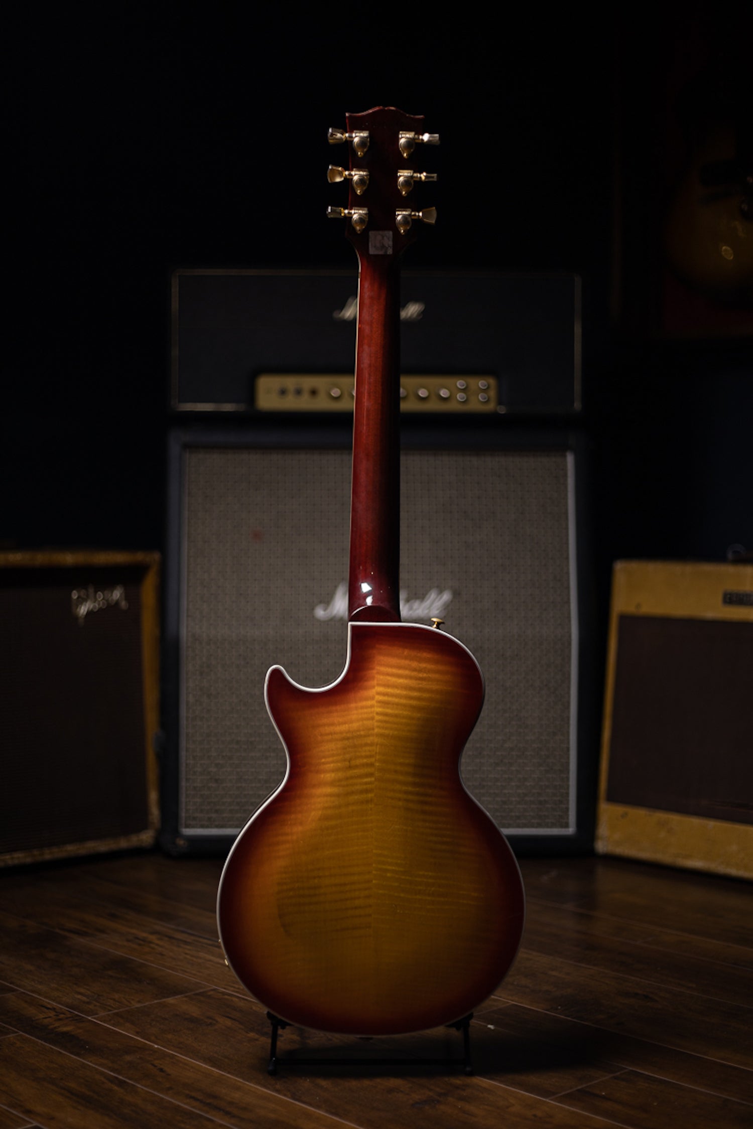 2018 Gibson Les Paul 2015 Supreme Electric Guitar - Heritage Cherry Sunburst