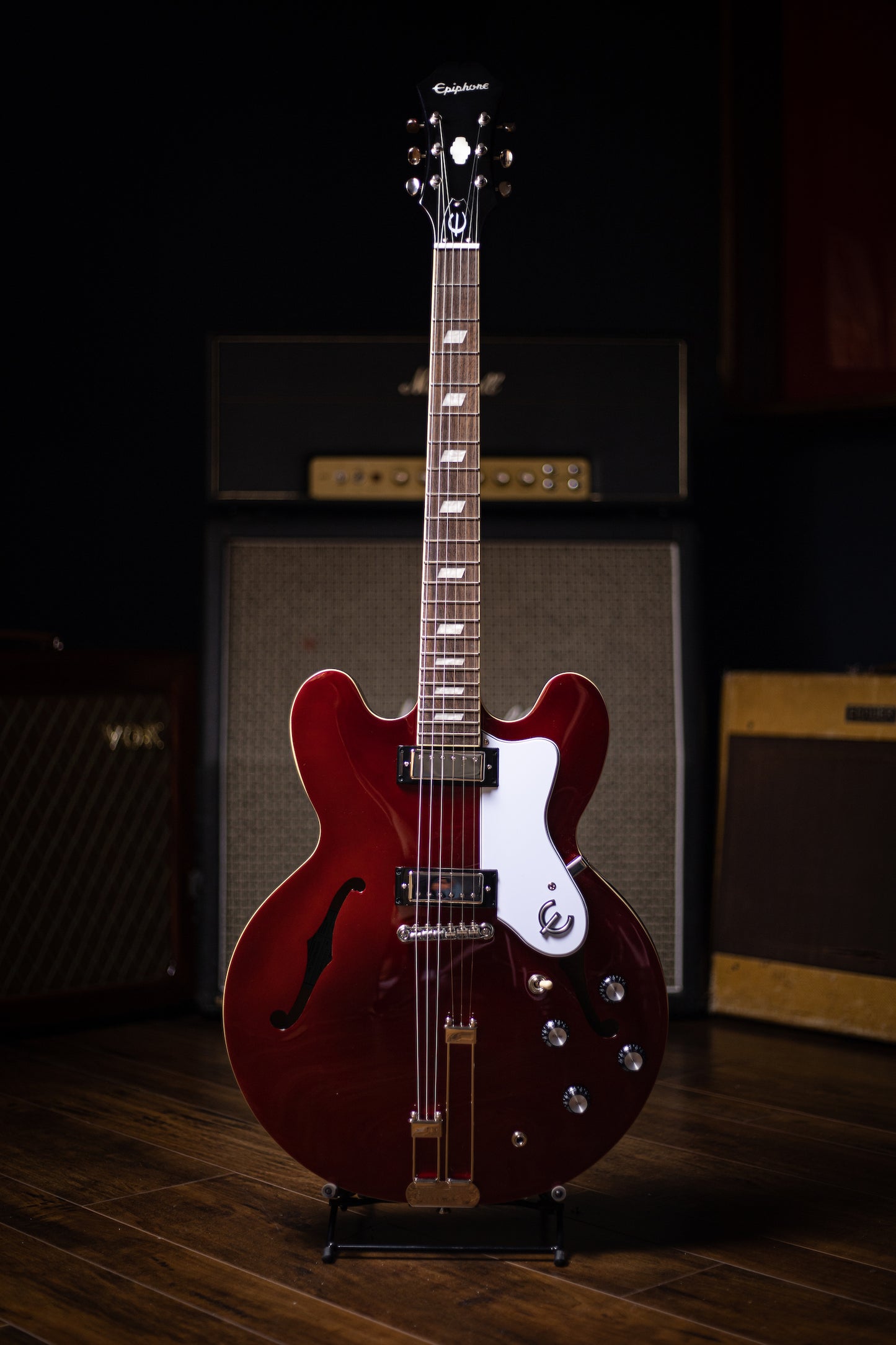 Epiphone Riviera w/ Frequensator Tailpiece Electric Guitar - Sparkling Burgundy