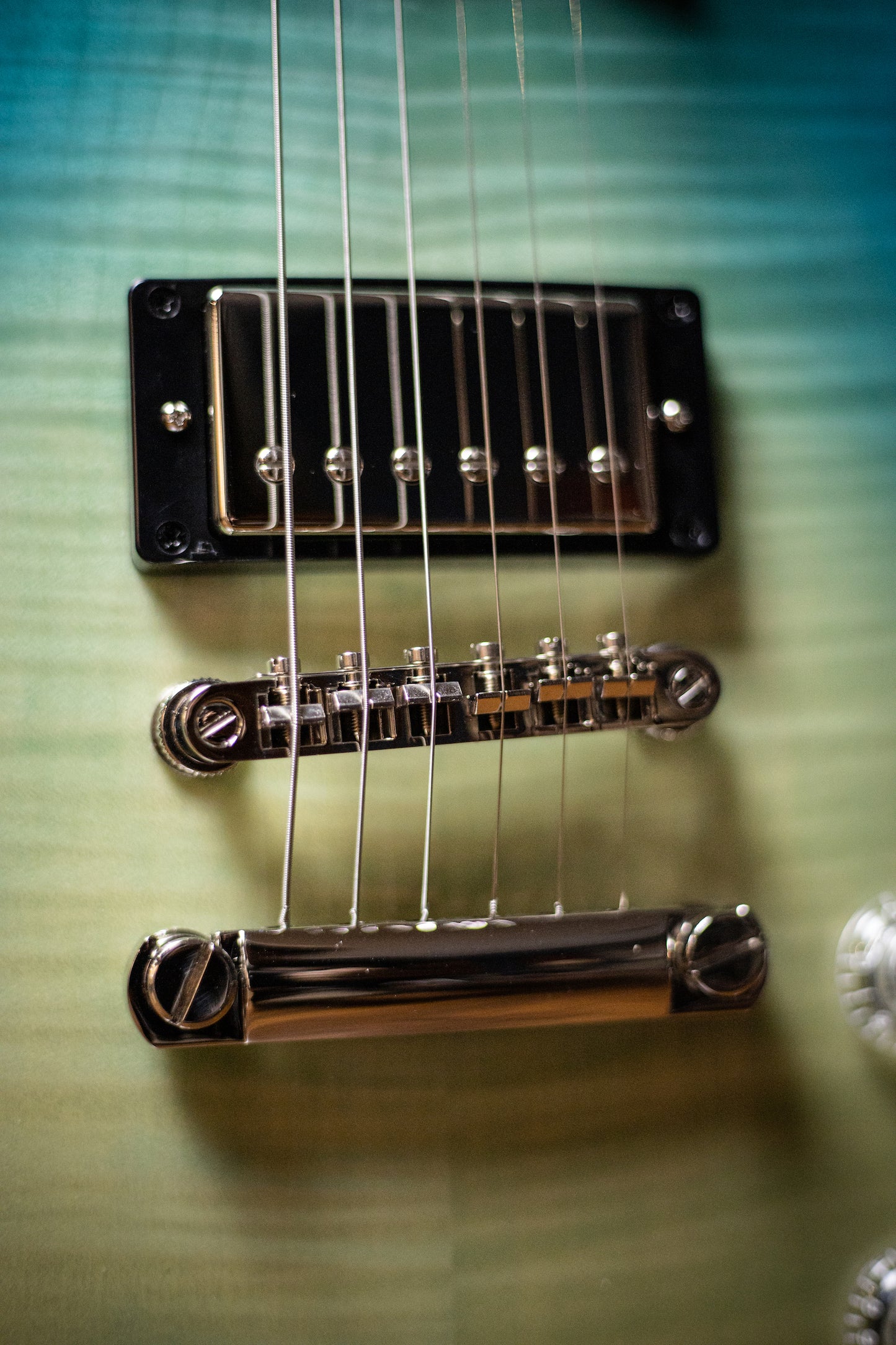 Epiphone Les Paul Modern Figured Electric Guitar - Caribbean Blue Fade