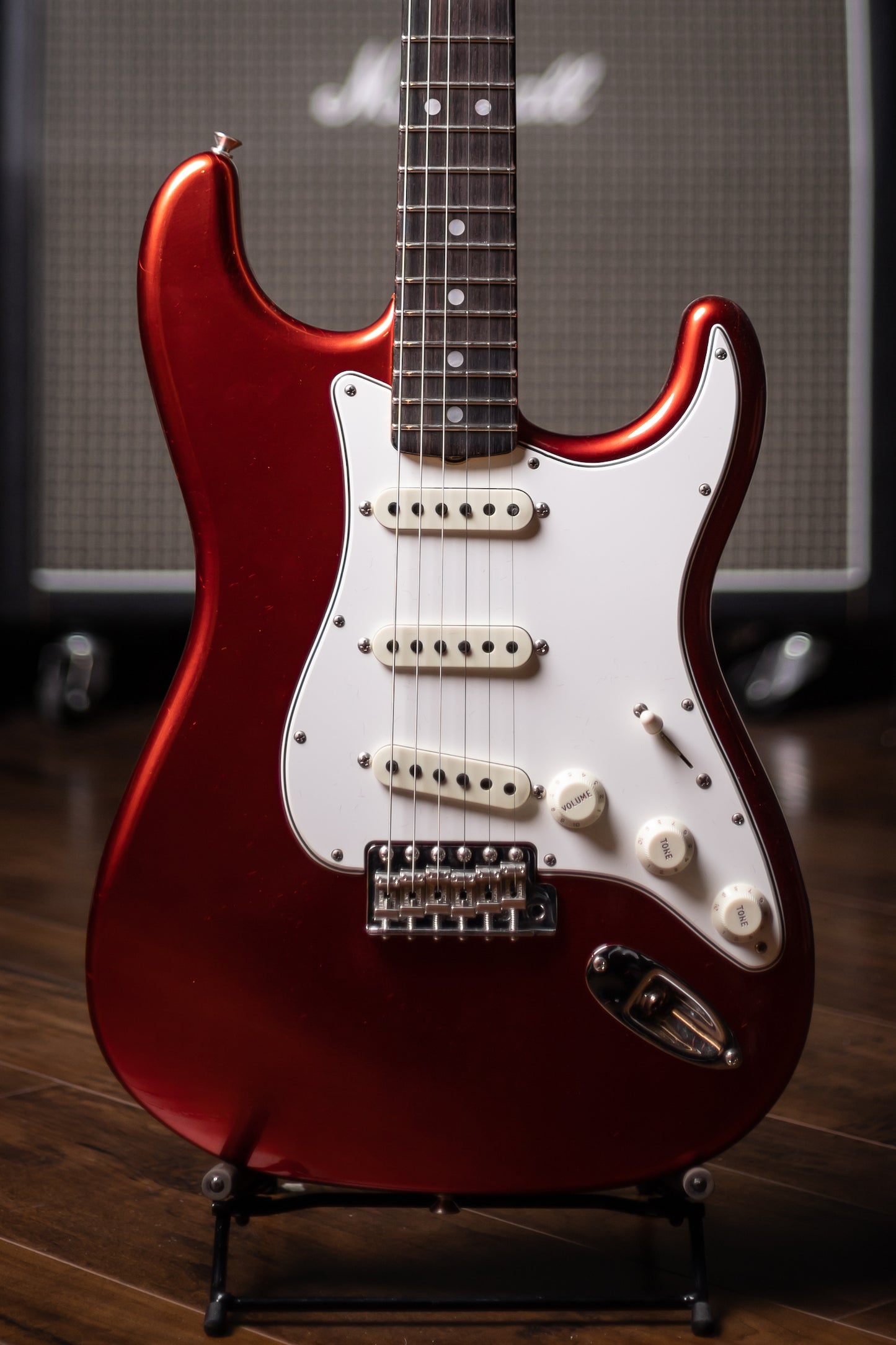 Fender Custom Shop '66 Stratocaster Deluxe Closet Classic Electric Guitar - Faded Aged Candy Apple Red