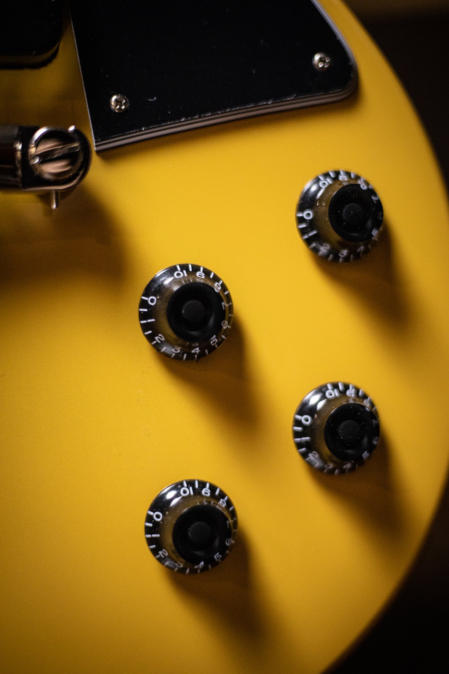 Epiphone Les Paul Special Electric Guitar - TV Yellow