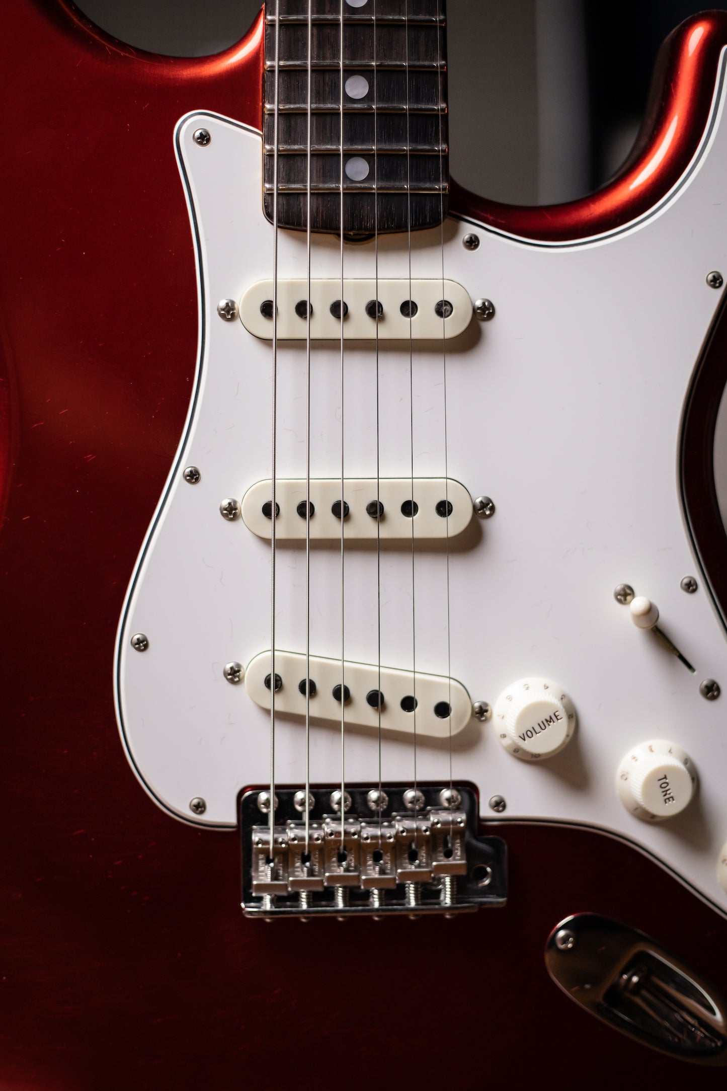 Fender Custom Shop '66 Stratocaster Deluxe Closet Classic Electric Guitar - Faded Aged Candy Apple Red