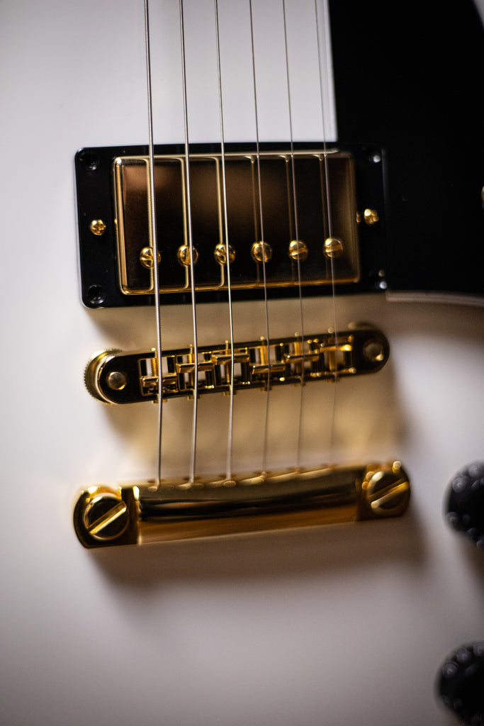 Gibson Custom Shop Les Paul Custom Ebony Fingerboard Gloss Electric Guitar - Alpine White
