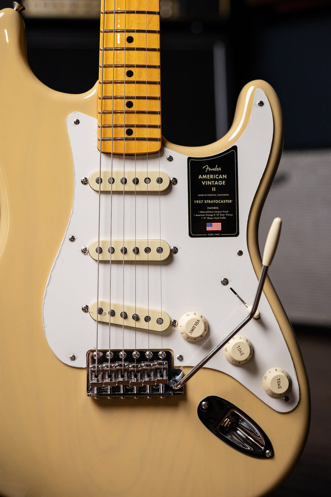 Fender American Vintage II 1957 Stratocaster® Electric Guitar - Vintage Blonde