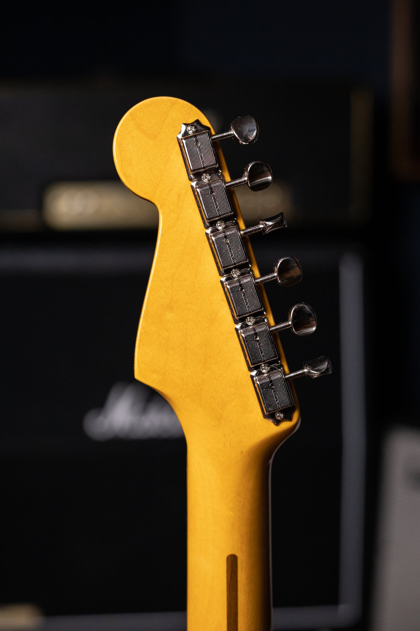Fender American Vintage II 1957 Stratocaster® Electric Guitar - Vintage Blonde