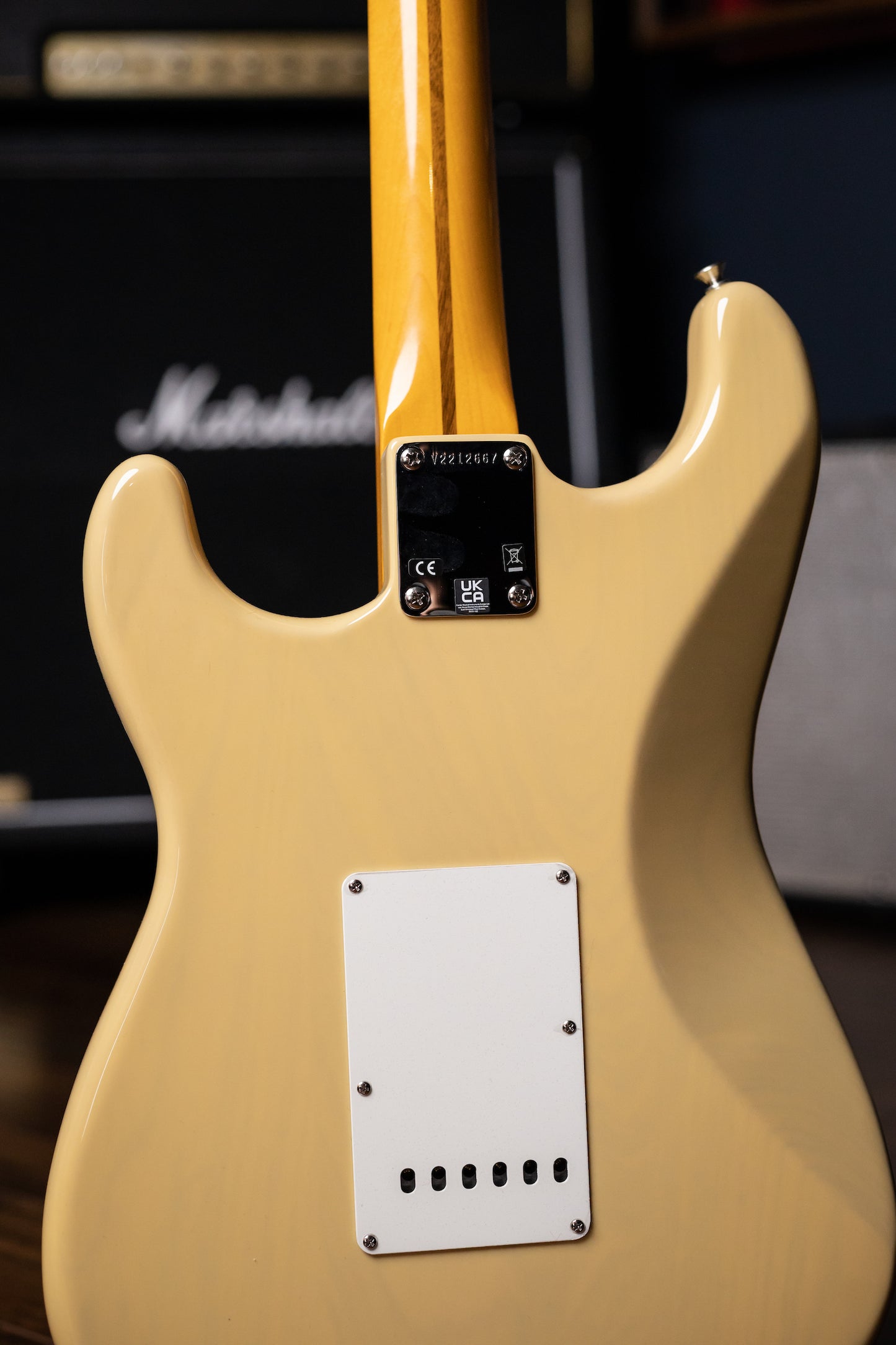 Fender American Vintage II 1957 Stratocaster® Electric Guitar - Vintage Blonde