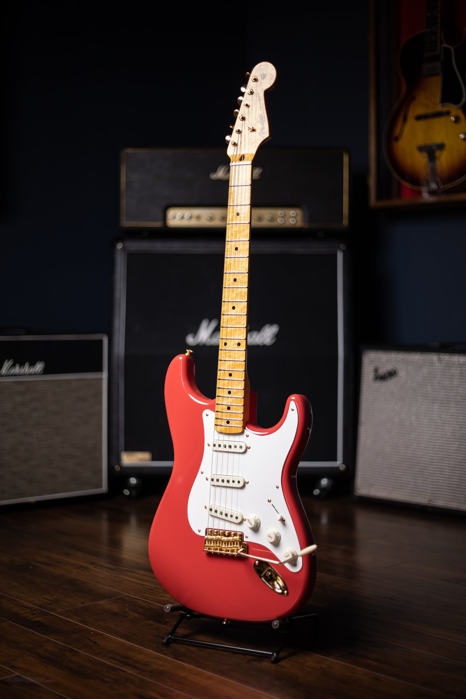 Fender Custom Shop LTD Stratocaster Gold Hardware - Fiesta Red – Walt