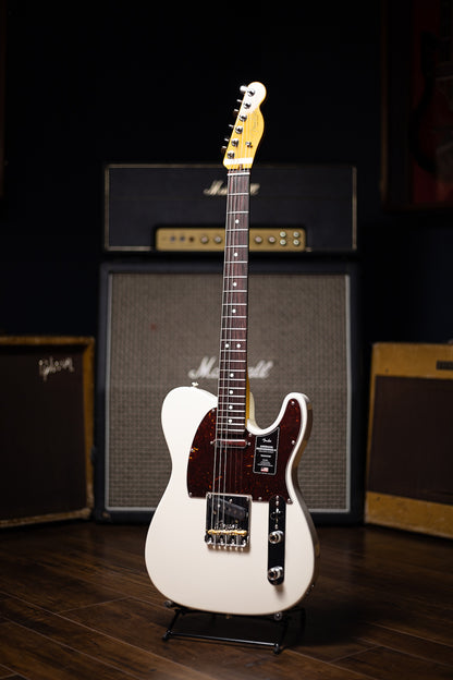 Fender American Professional II Telecaster Electric Guitar - Olympic White