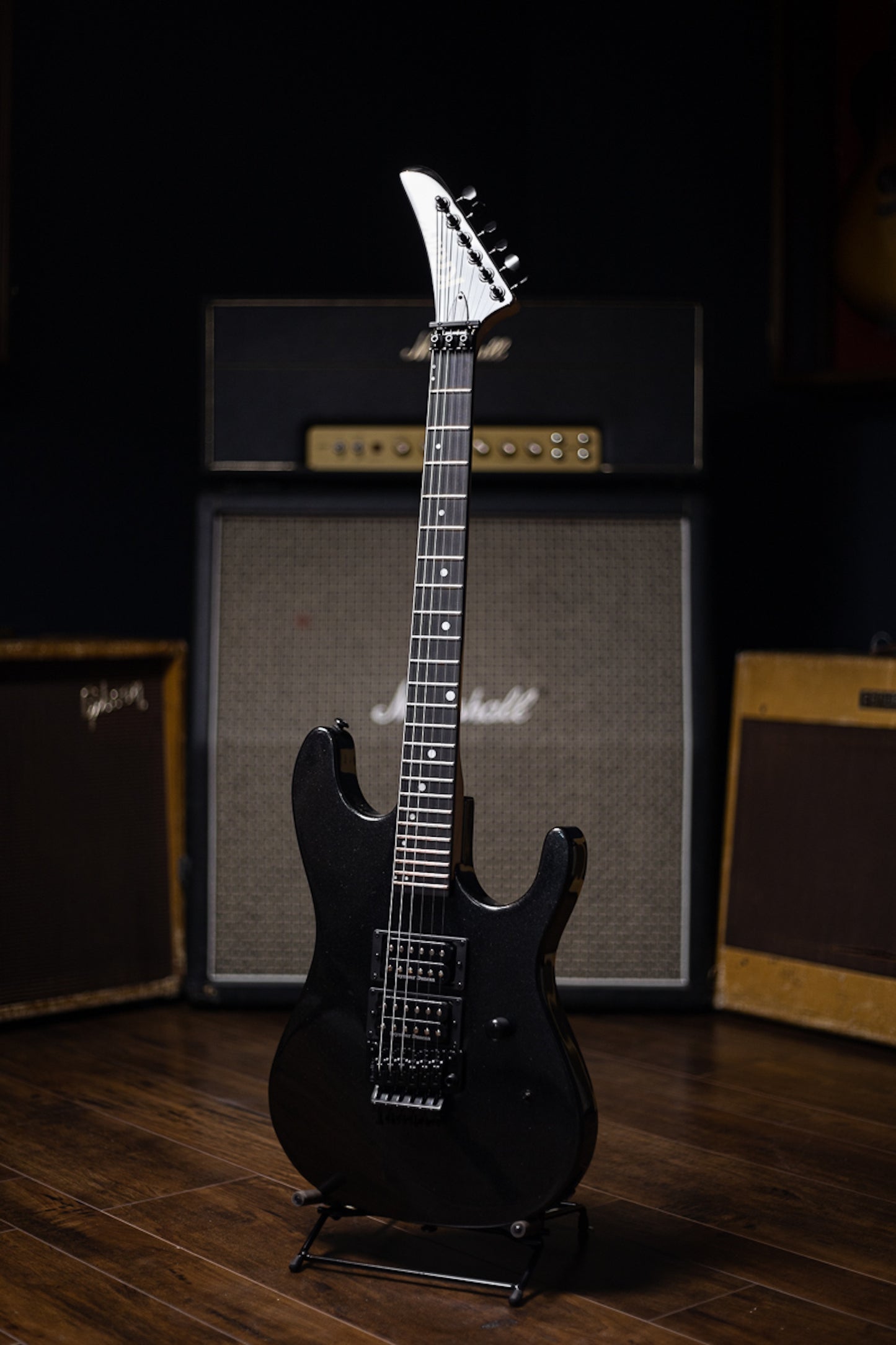 Kramer NightSwan - Jet Black Metallic