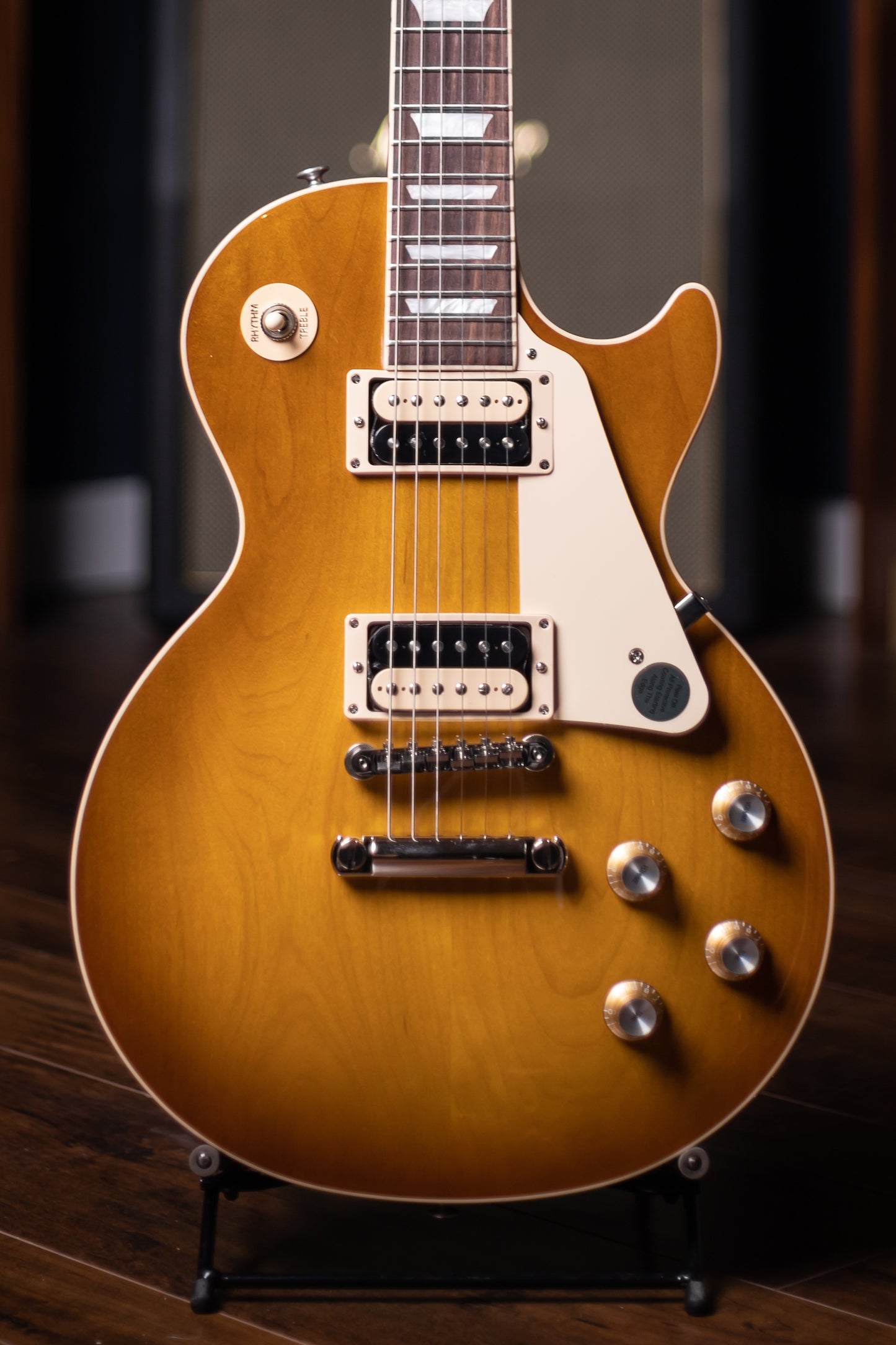 Gibson Les Paul Classic Electric Guitar - Honey Burst