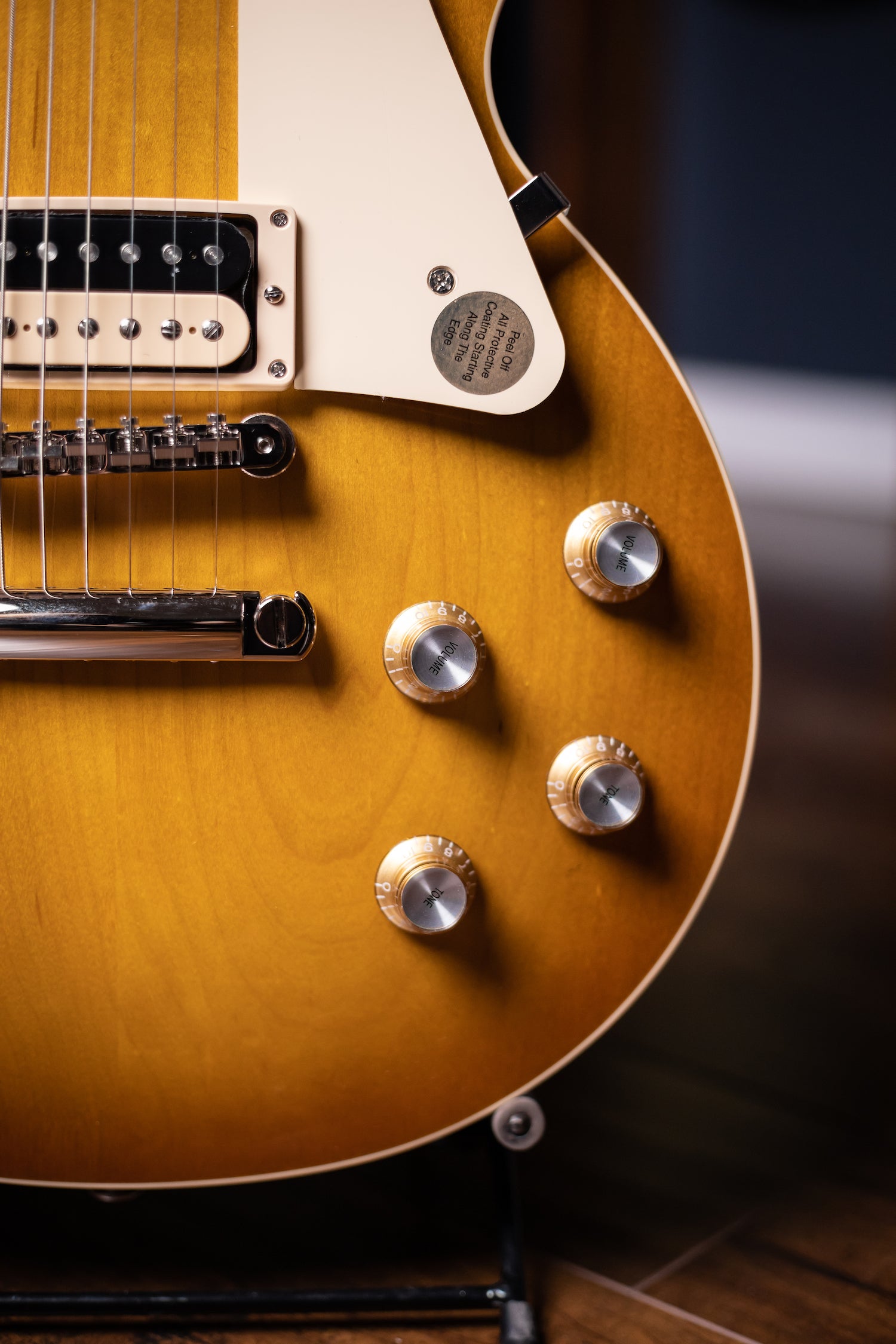 Gibson Les Paul Classic Electric Guitar - Honey Burst