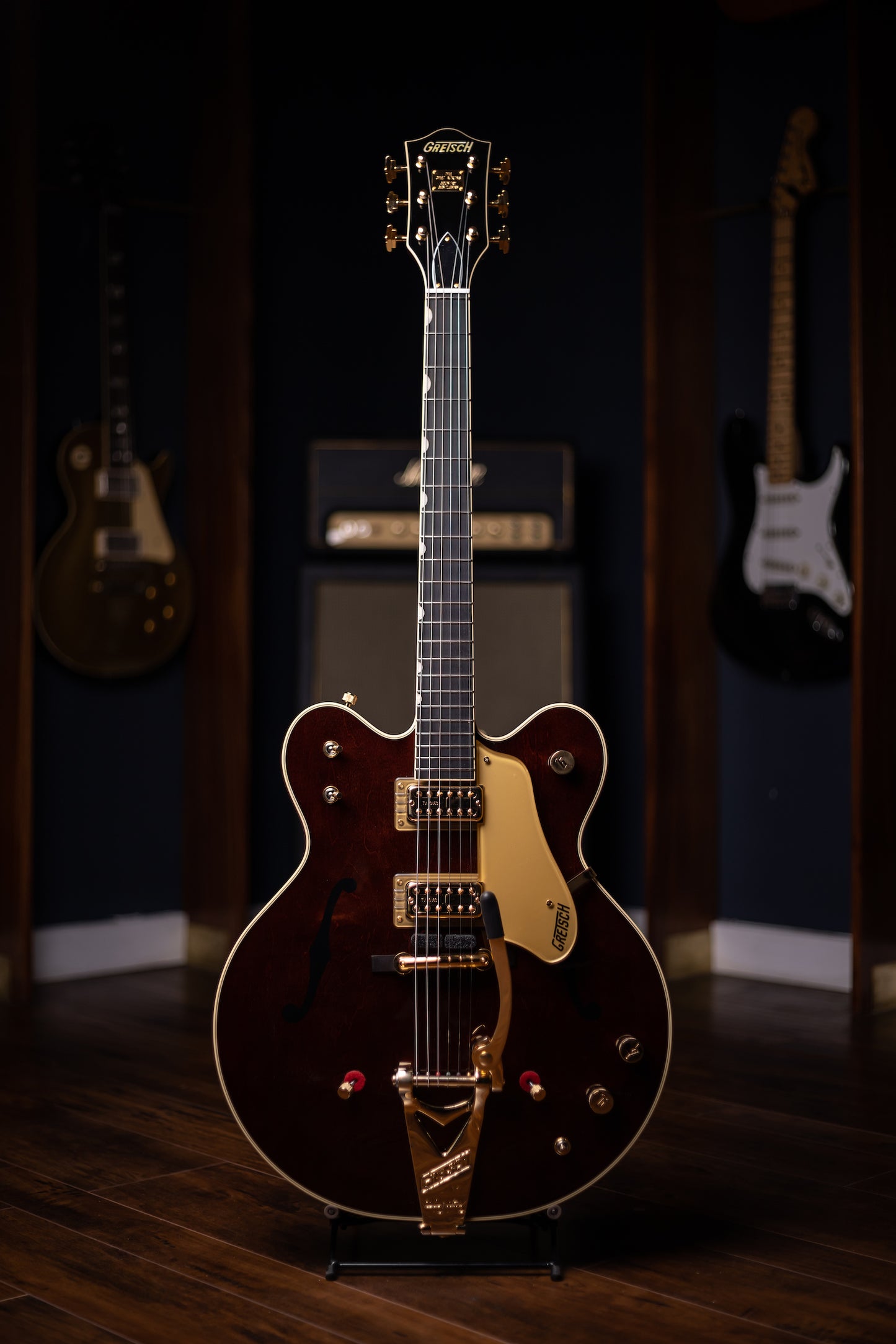 Gretsch G6122T-62GE Vintage Select Country Gentleman Electric Guitar - Walnut Stain with Bigsby