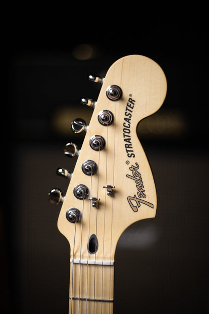 Fender Deluxe Roadhouse Stratocaster Electric Guitar - Olympic White