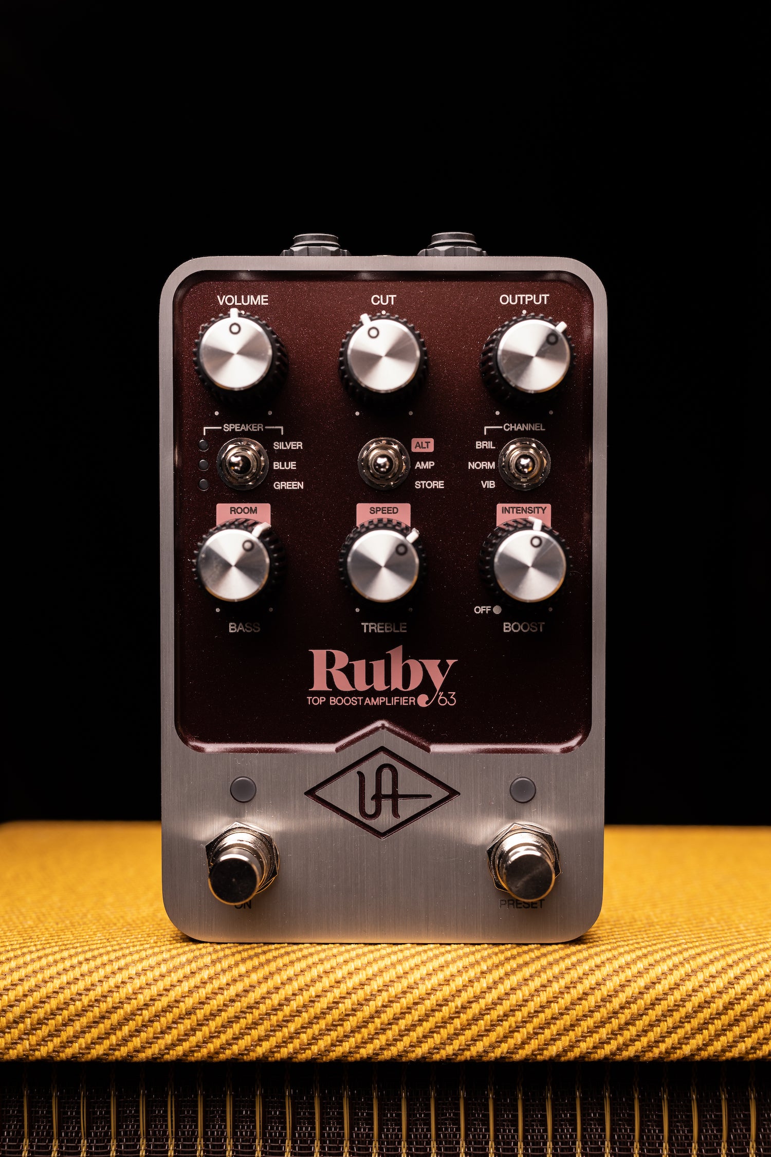Universal Audio Ruby '63 Top Boost Amplifier Pedal