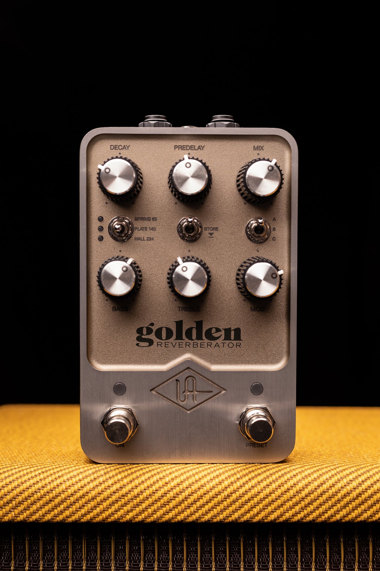 Universal Audio Golden Pedal