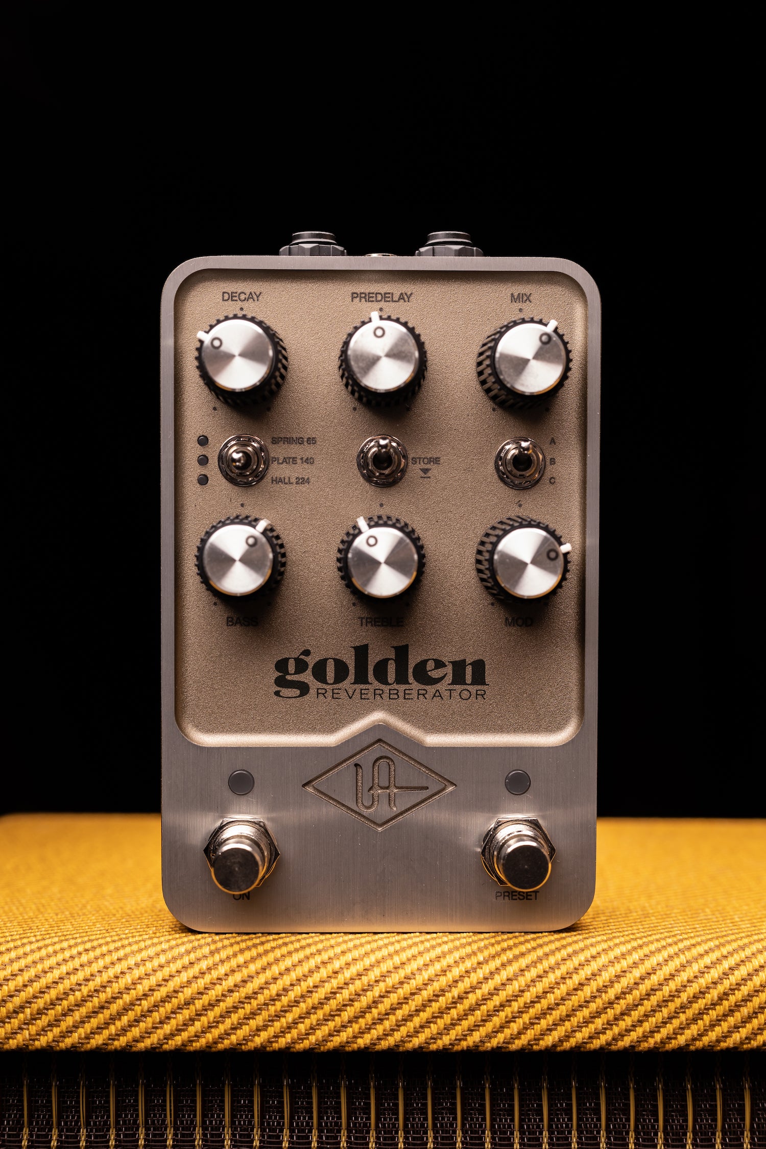 Universal Audio Golden Pedal