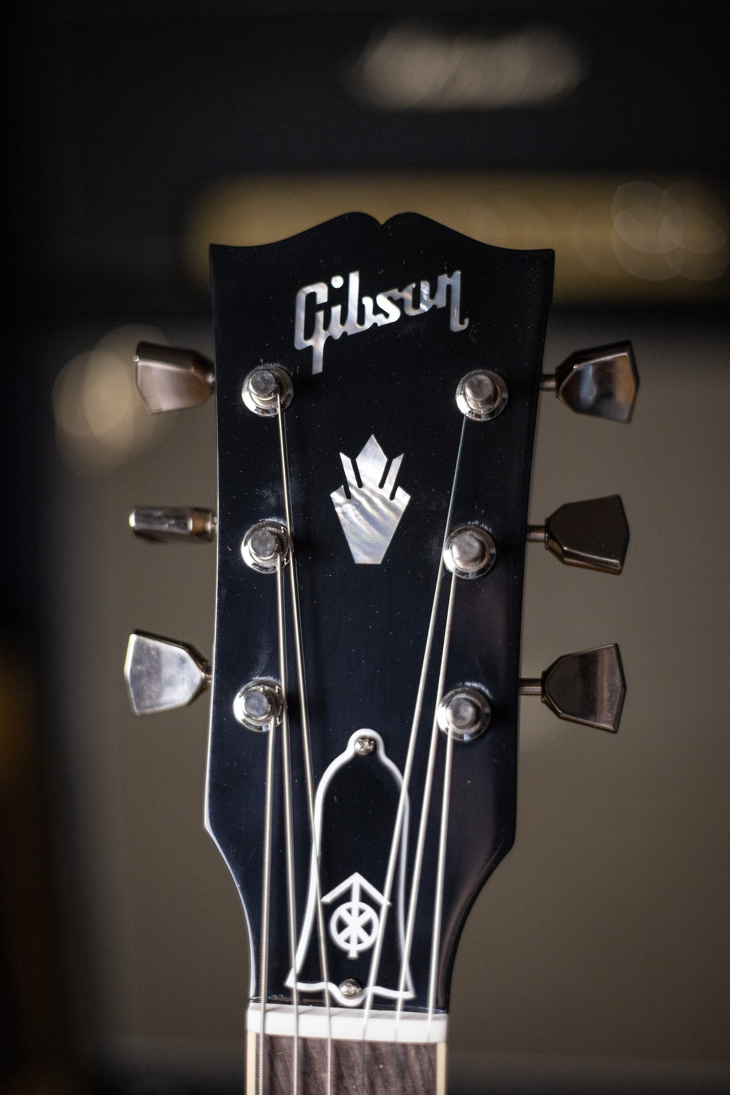 Gibson ES-335 Jim James Signature 70's Electric Guitar - Walnut