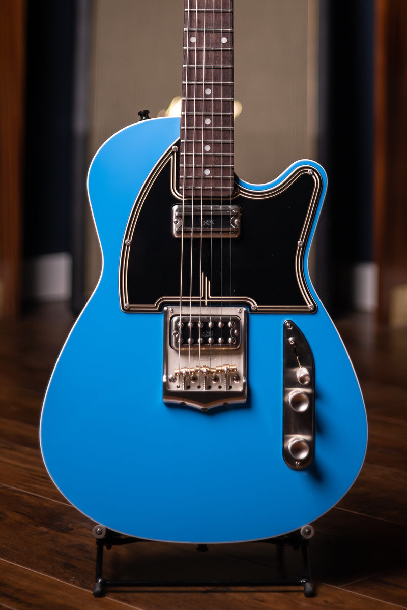 Belltone B-Classic One Electric Guitar - Ford Grabber Blue – Walt Grace ...