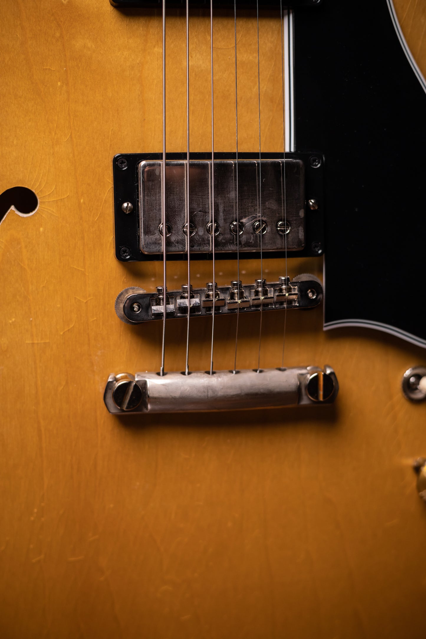 Gibson Custom Shop Murphy Lab 1959 ES-335 Reissue Ultra Light Aged Electric Guitar - Vintage Natural