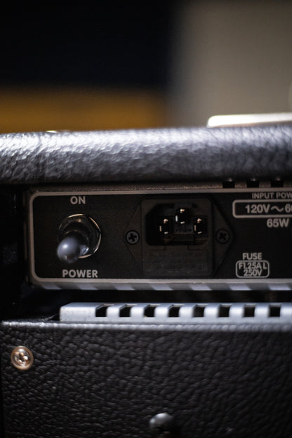 Fender '68 Custom Vibro Champ Reverb Combo Amp