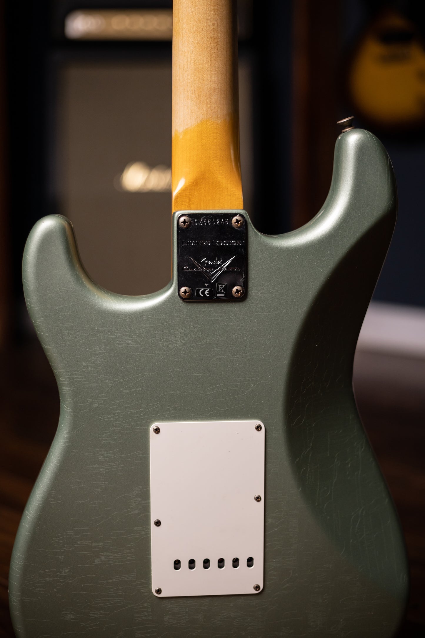 Fender Custom Shop Limited Edition '59 Stratocaster Journeyman Relic Electric Guitar - Super Faded Aged Sage Green Metallic