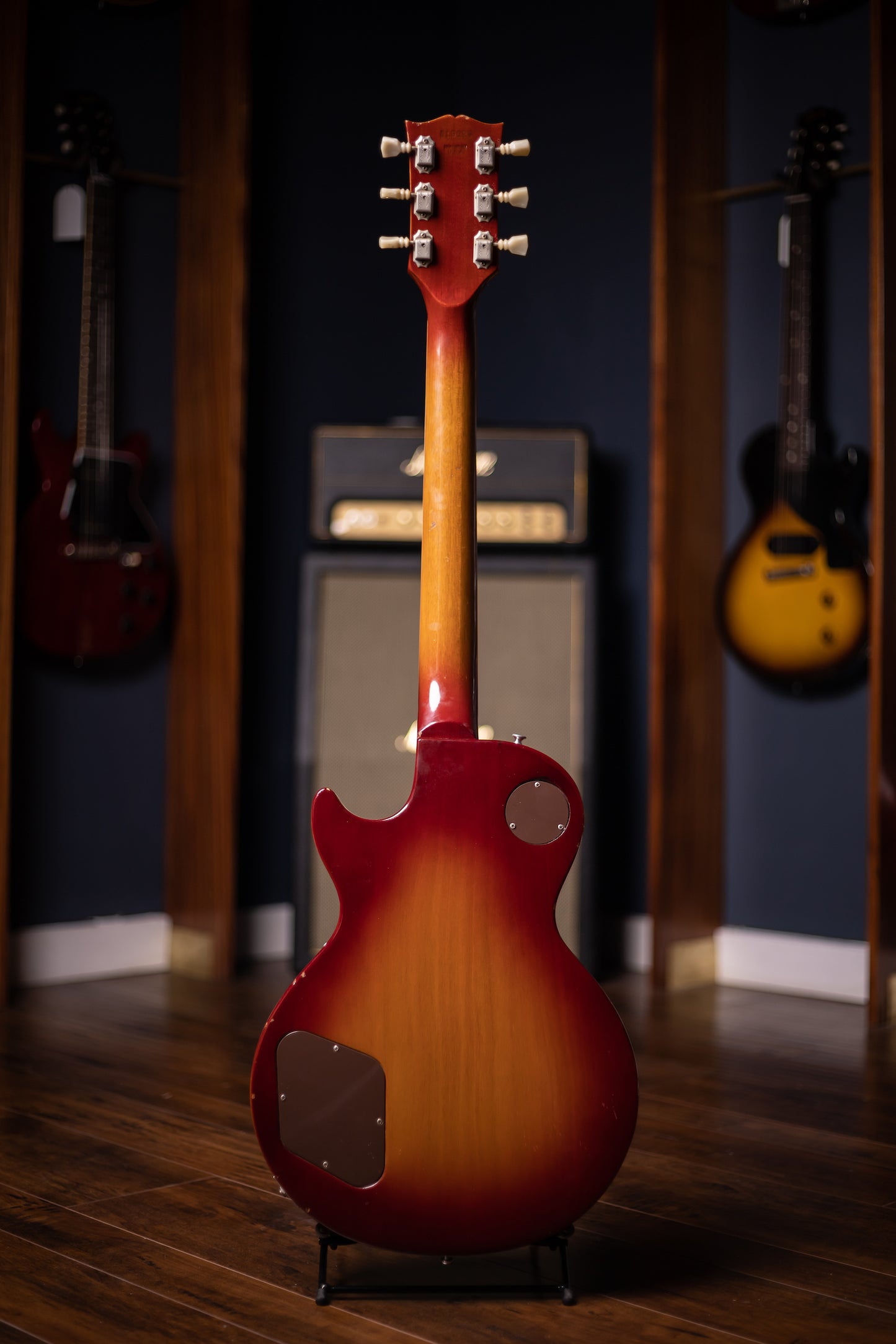 1972 Gibson Les Paul Deluxe Electric Guitar - Sunburst