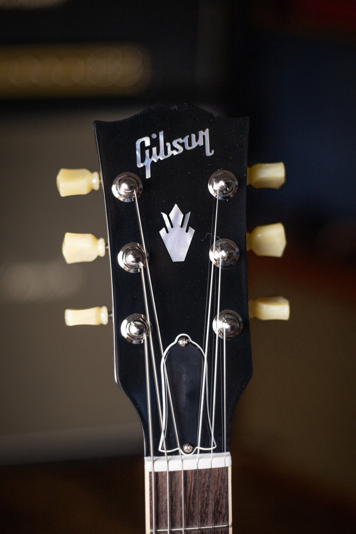 Gibson ES-335 Electric Guitar - Vintage Ebony