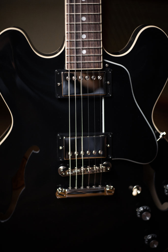 Gibson ES-335 Electric Guitar - Vintage Ebony