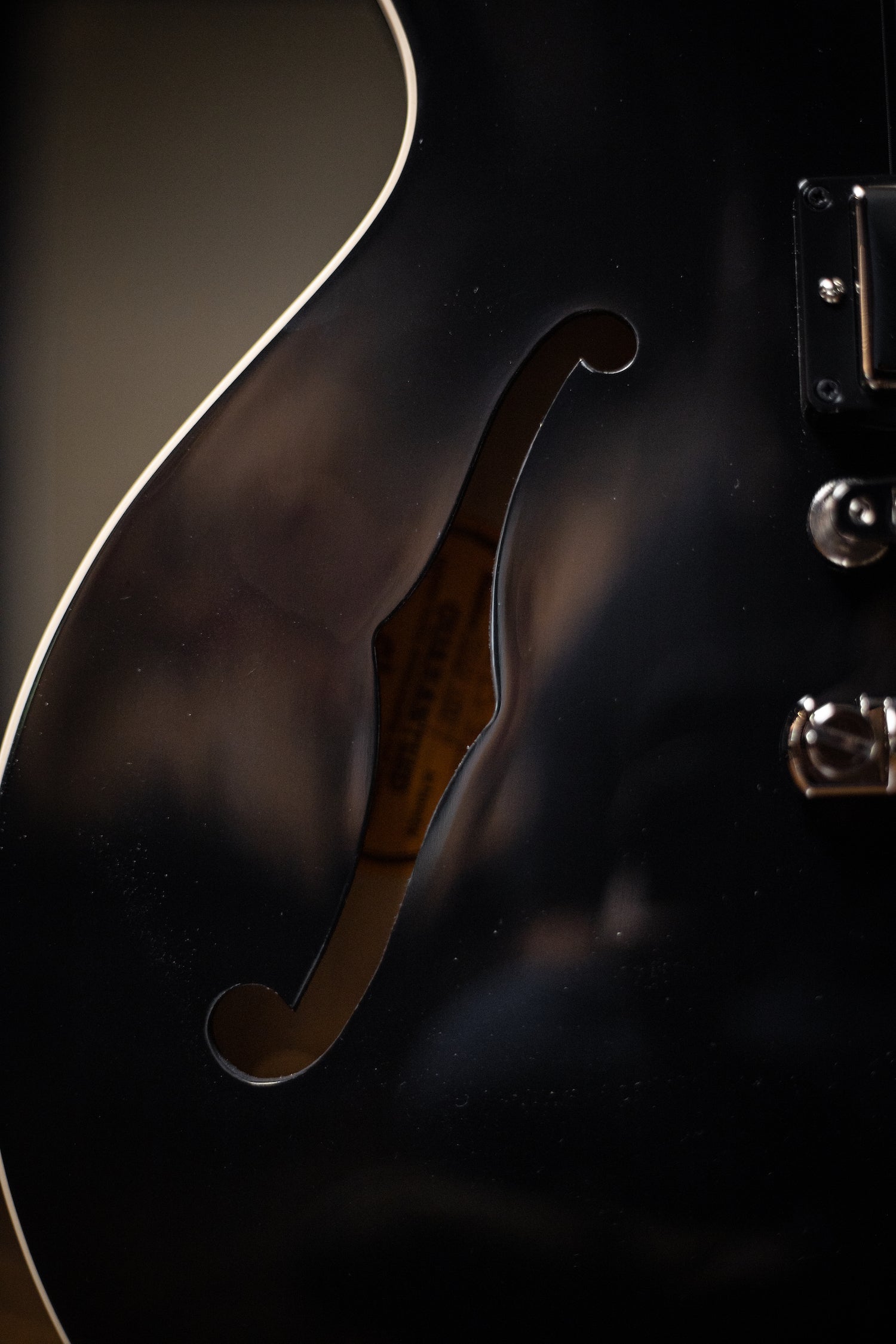 Gibson ES-335 Electric Guitar - Vintage Ebony