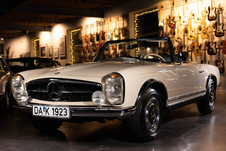 1971 Mercedes-Benz 280 SL Pagoda - Light Beige