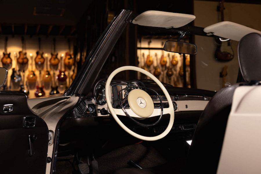 1971 Mercedes-Benz 280 SL Pagoda - Light Beige