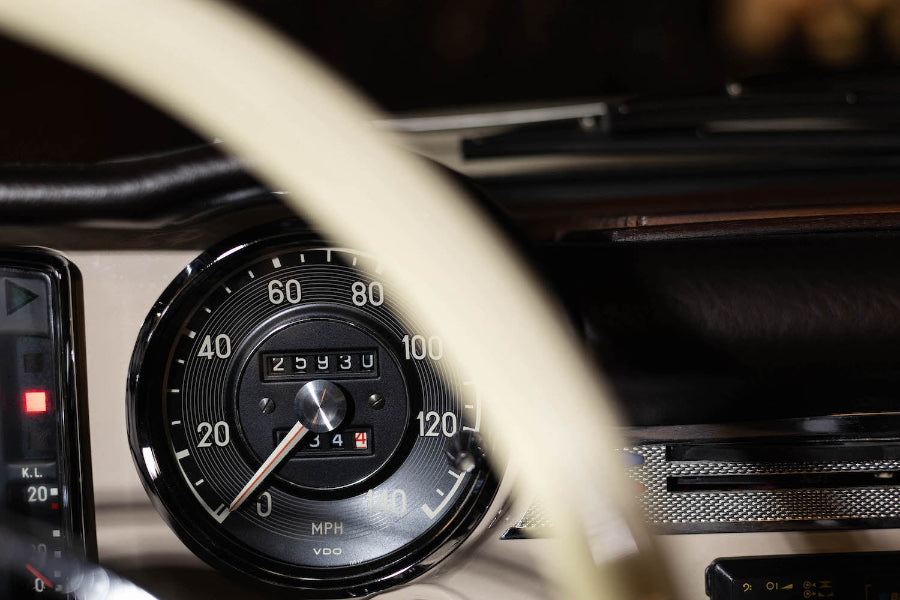 1971 Mercedes-Benz 280 SL Pagoda - Light Beige