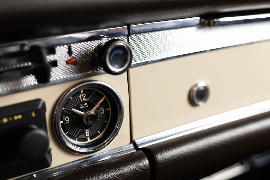 1971 Mercedes-Benz 280 SL Pagoda - Light Beige