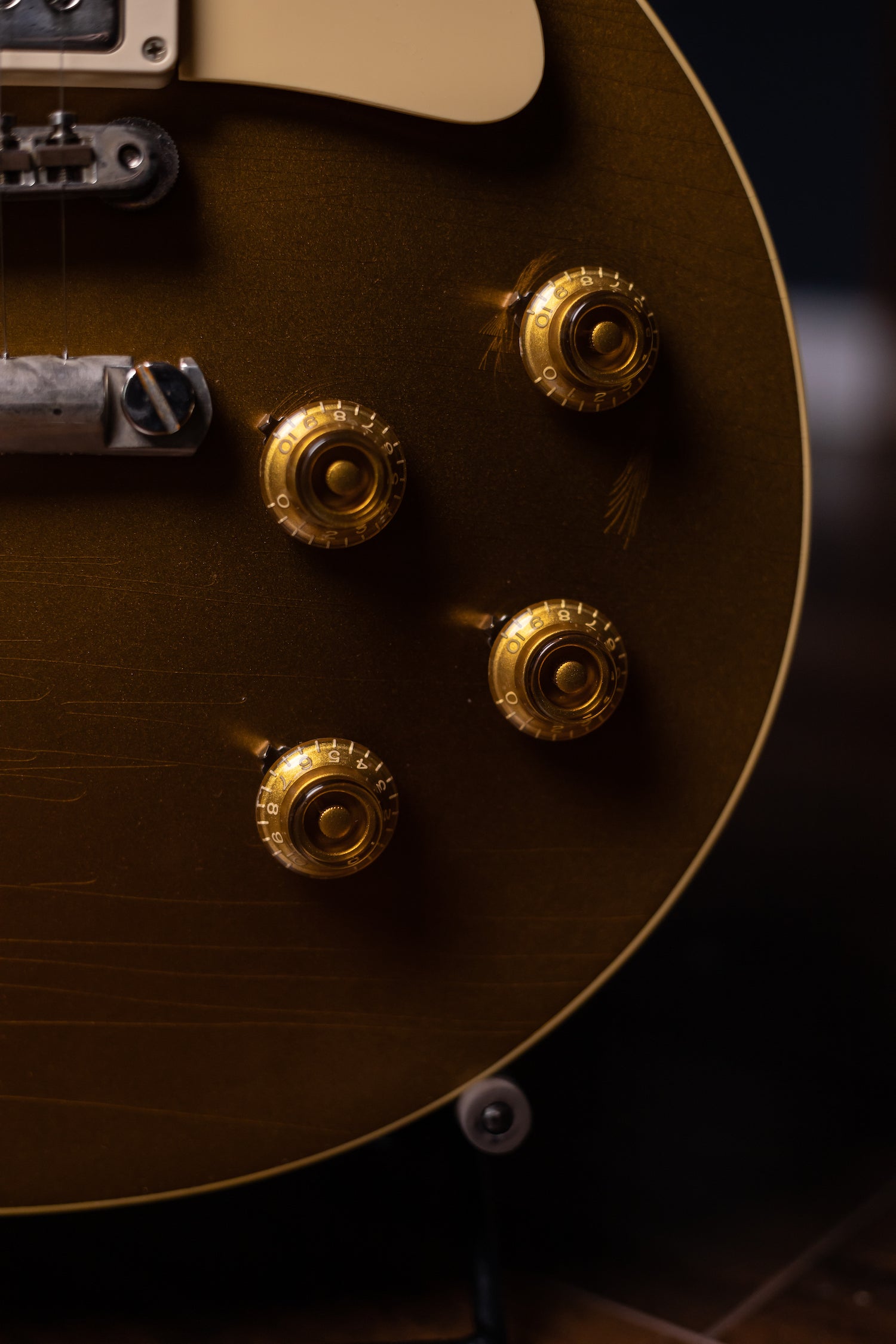 Gibson Custom Shop Murphy Lab 1957 Les Paul Reissue Ultra Light Aged Electric Guitar - Double Gold