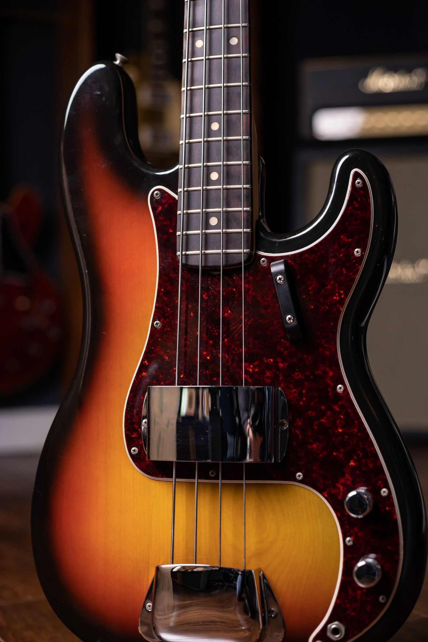 1968 Fender Precision Bass - Sunburst – Walt Grace Vintage