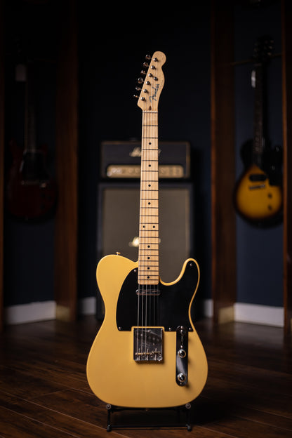 2013 Fender American Vintage '52 Telecaster Electric Guitar - Butterscotch Blonde