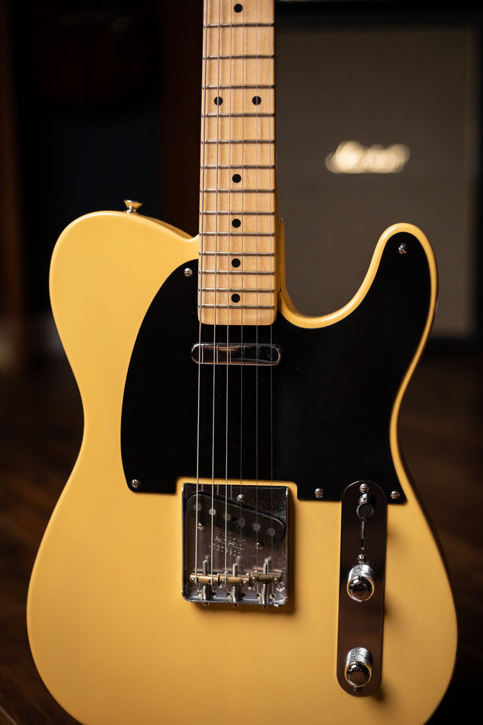 2013 Fender American Vintage '52 Telecaster Electric Guitar - Butterscotch Blonde