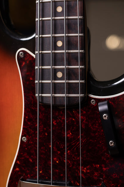 1968 Fender Precision Bass - Sunburst