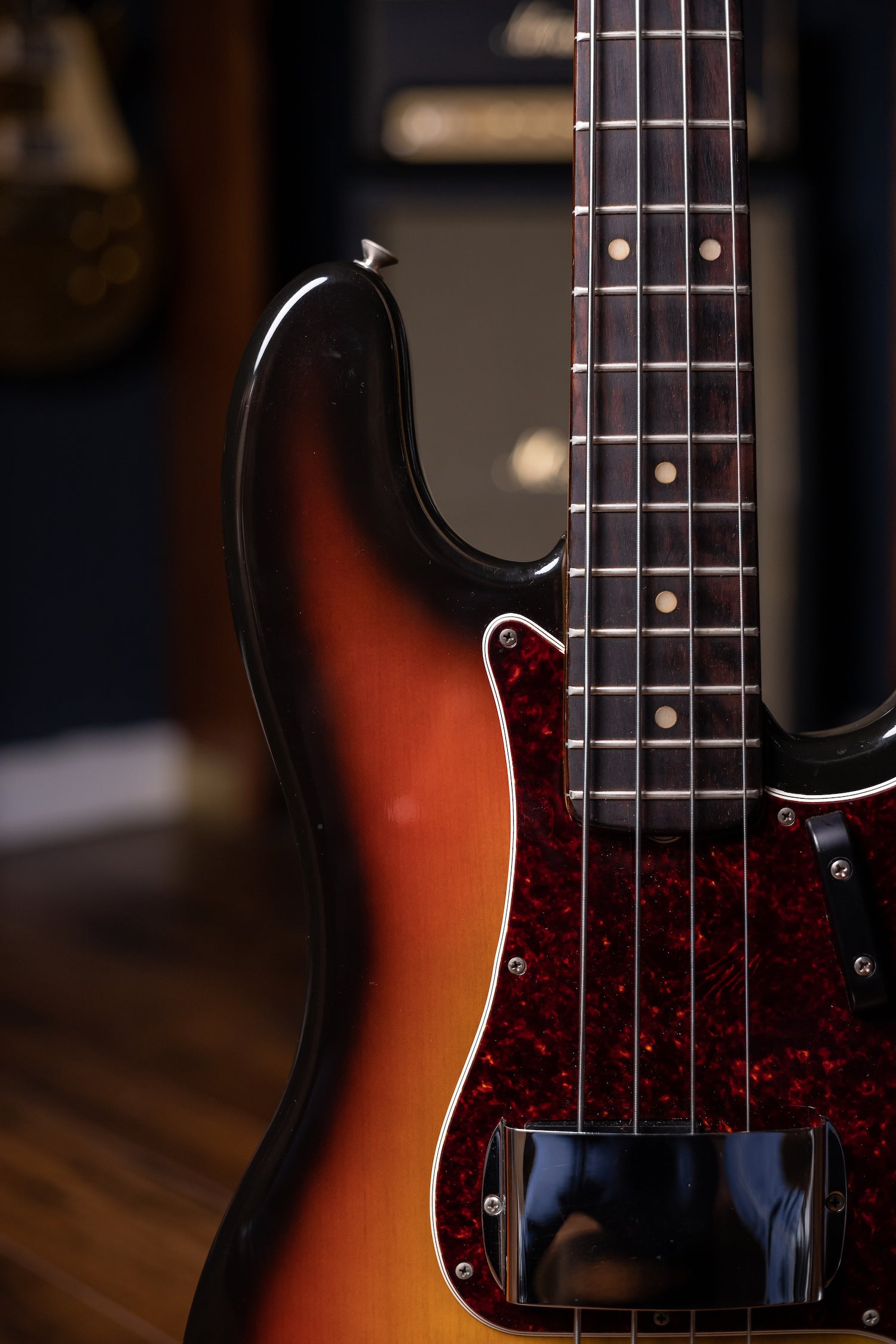 1968 Fender Precision Bass - Sunburst – Walt Grace Vintage