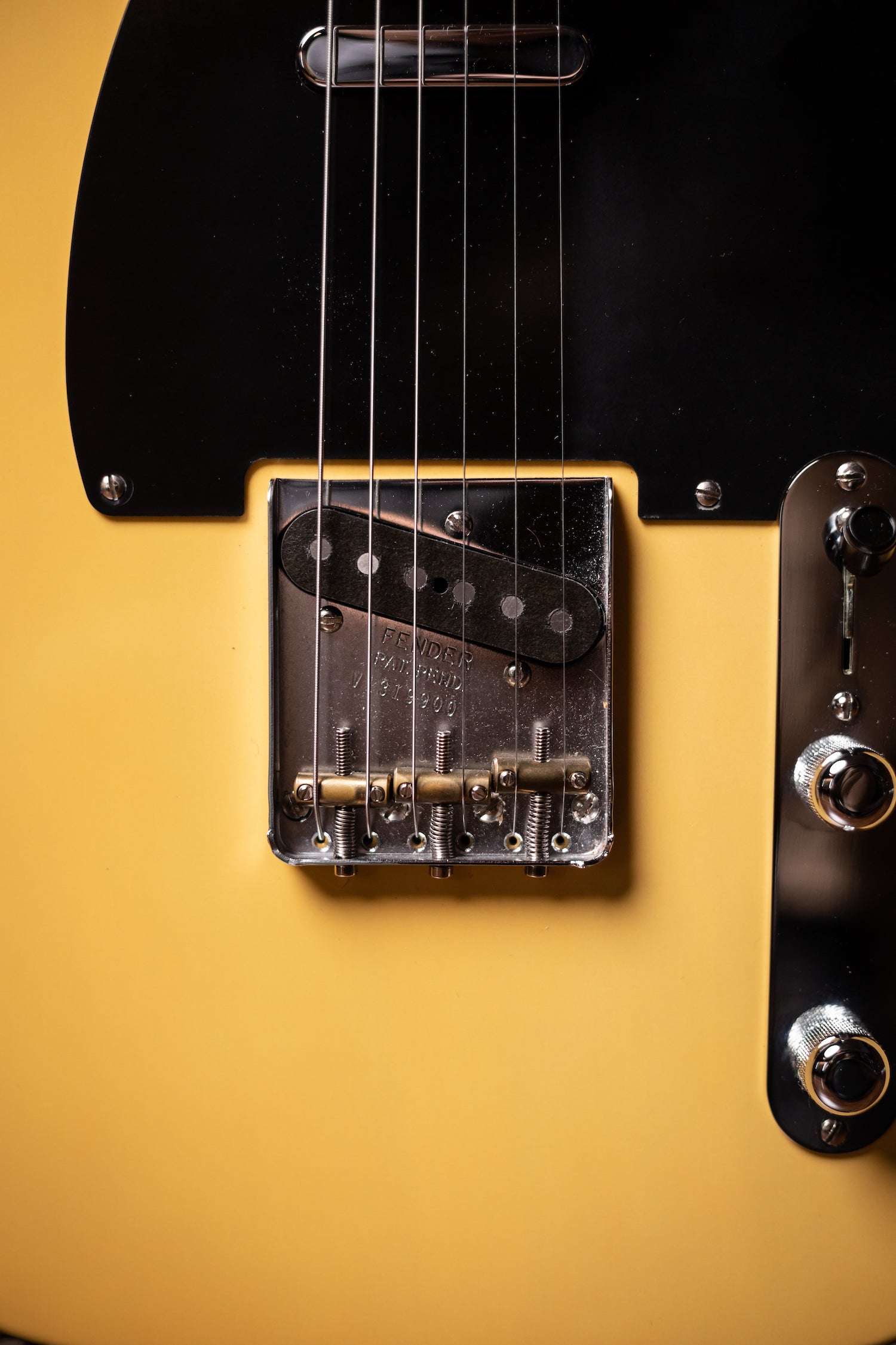 2013 Fender American Vintage '52 Telecaster Electric Guitar - Butterscotch Blonde