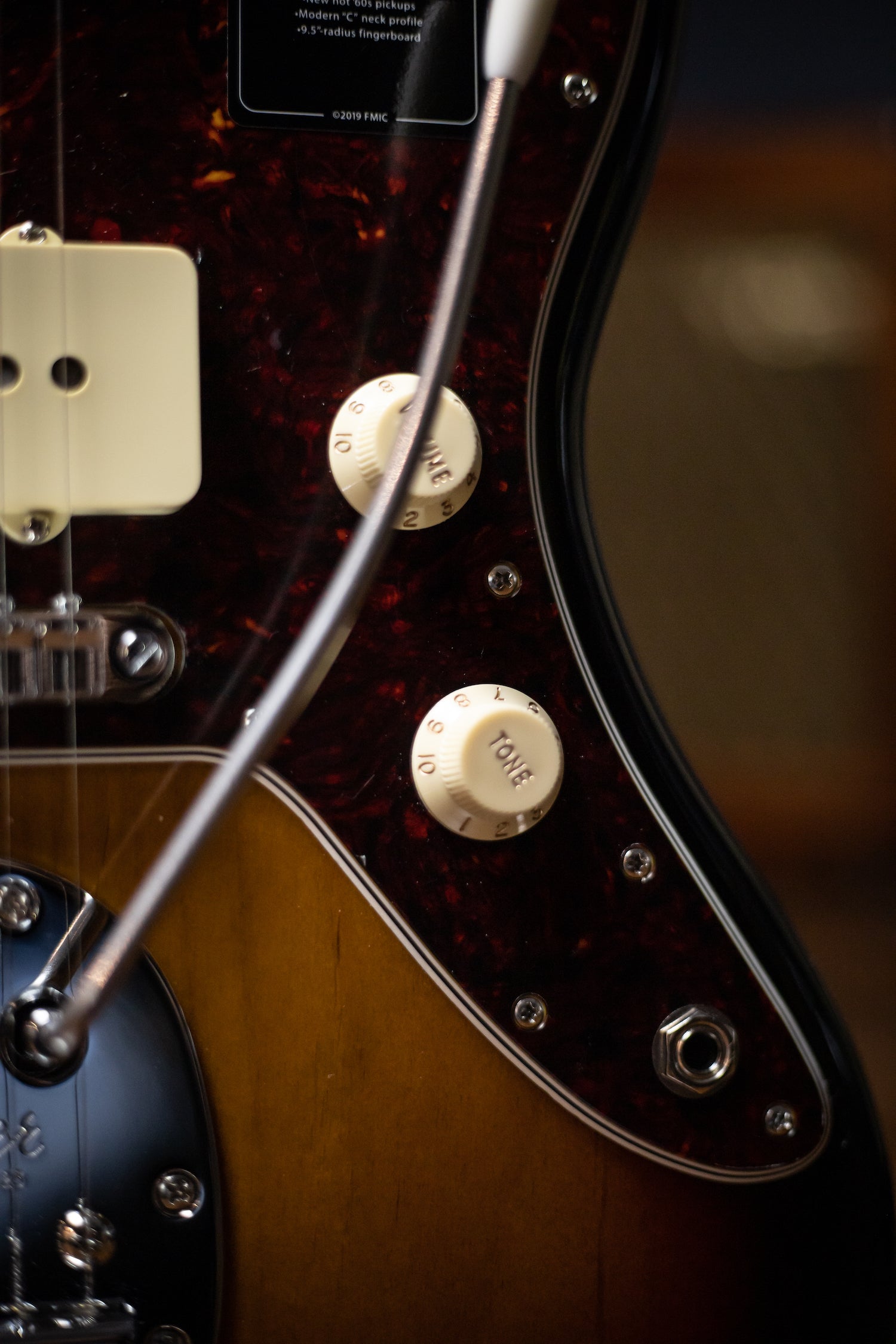 Fender Vintera '60s Jazzmaster Modified Electric Guitar - 3-Color Sunburst