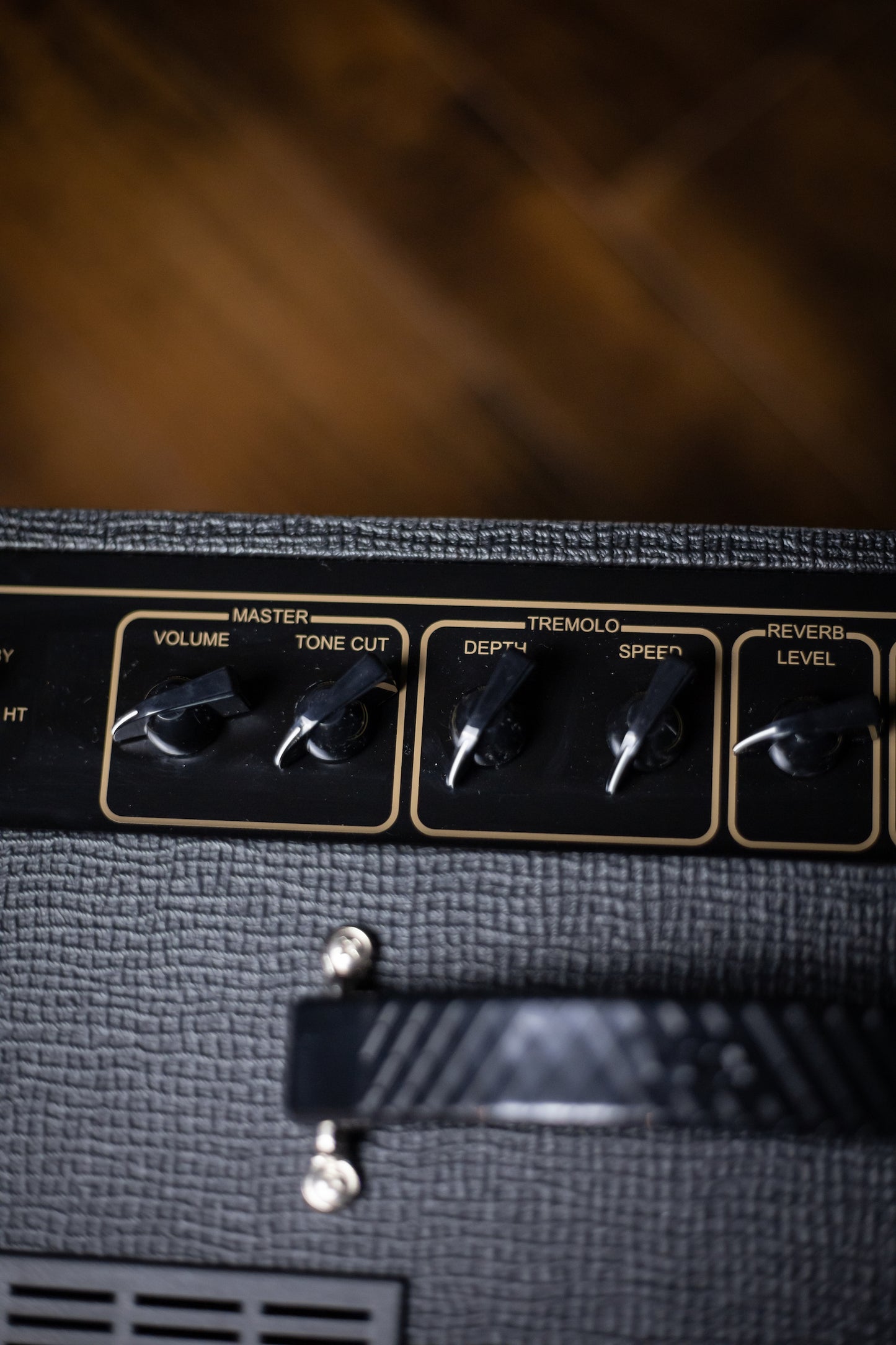 Vox AC15C1X 1x12" 15-watt Tube Combo Amp with Alnico Blue Speaker